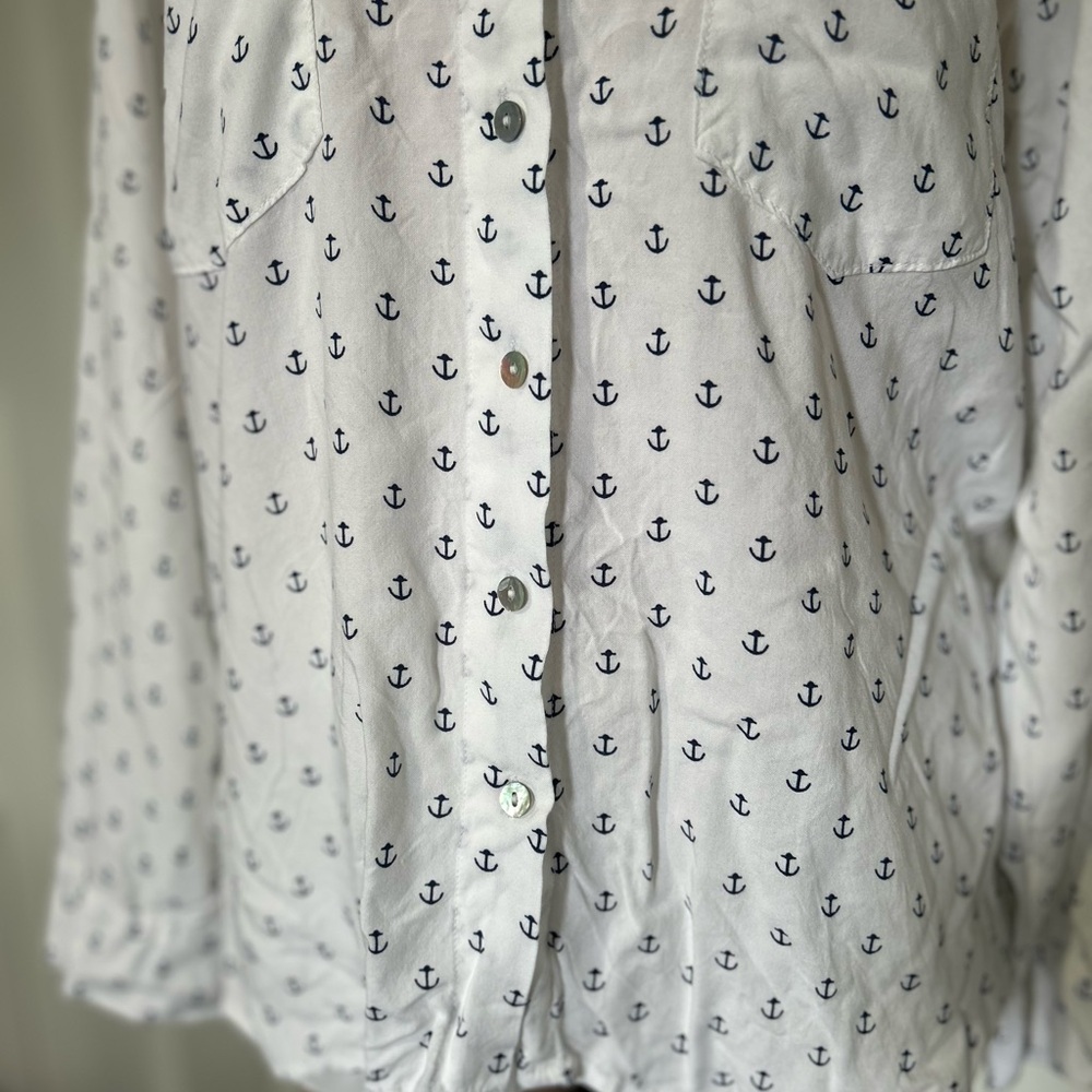 Just Living Nautical Anchor button down Shirt - White and Navy size M - Picture 3 of 10
